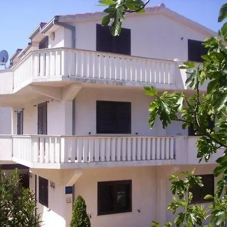 In With Terrace, Air Conditioning, Wifi 5153-5 Апартаменты